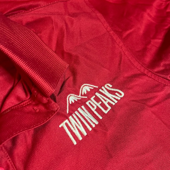 Official Twin Peaks Manager Polo - Picture 2 of 3